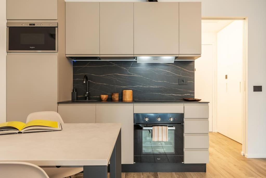 Emotichome 7 Flexyrent Studio Milano Ngoại thất bức ảnh